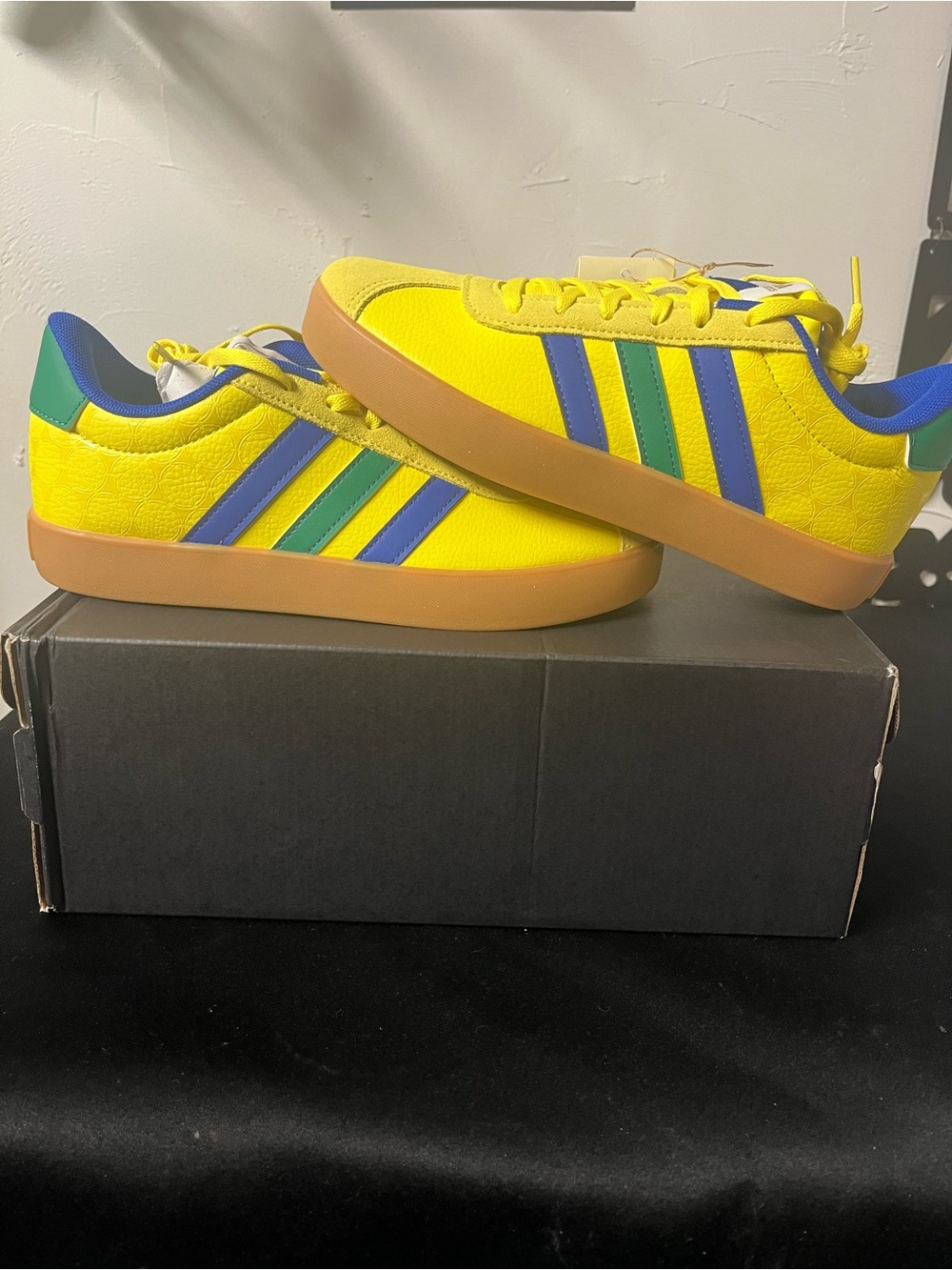 Adidas Brazil 🇧🇷 Kids Yellow Low-Top Sneakers with Blue & Green Stripes